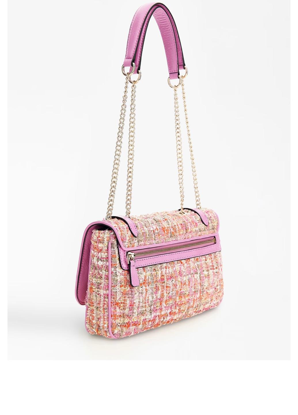 Сумка кросс боди женская твидовая Guess ADAM CONVERTIBLE XBODY FLAP HWTF8694210-FMU Фуксия - фото 2 Сумка кросс боди женская твидовая Guess ADAM CONVERTIBLE XBODY FLAP HWTF8694210-FMU Фуксия - фото 2