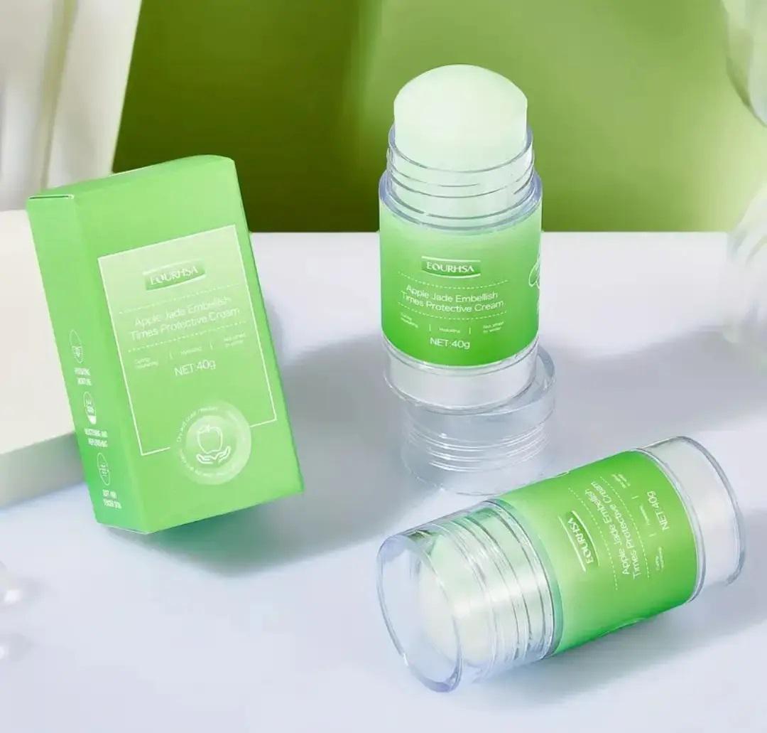 Крем для ног против Яблоко треснувших ступеней и пяток 40 мл - фото 2 Крем для ног против Яблоко треснувших ступеней и пяток 40 мл - фото 2