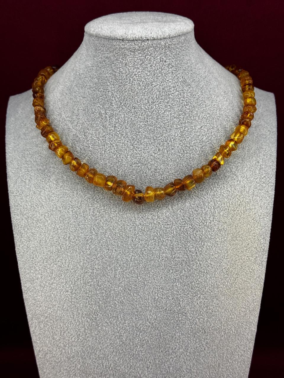Бусы из янтаря лечебные 44 см (н-853)