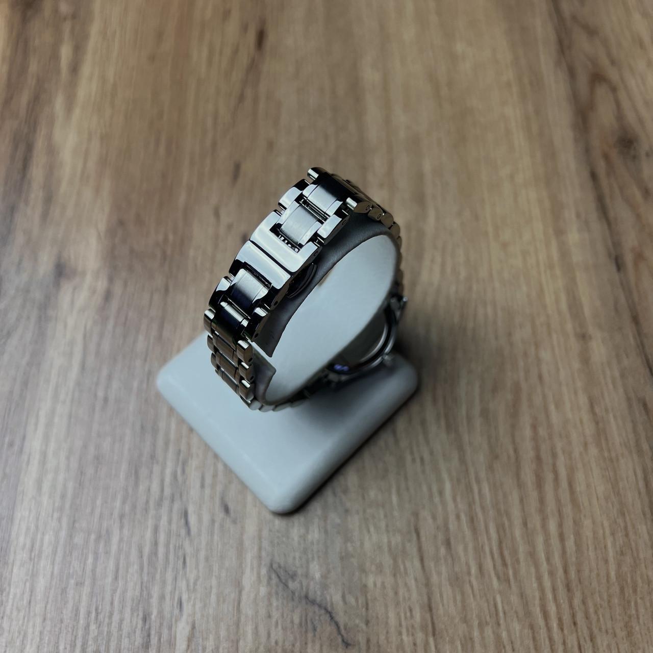 Годинник жіночий металевий Skmei з датою Сріблястий (z071-1) - фото 4 Годинник жіночий металевий Skmei з датою Сріблястий (z071-1) - фото 4