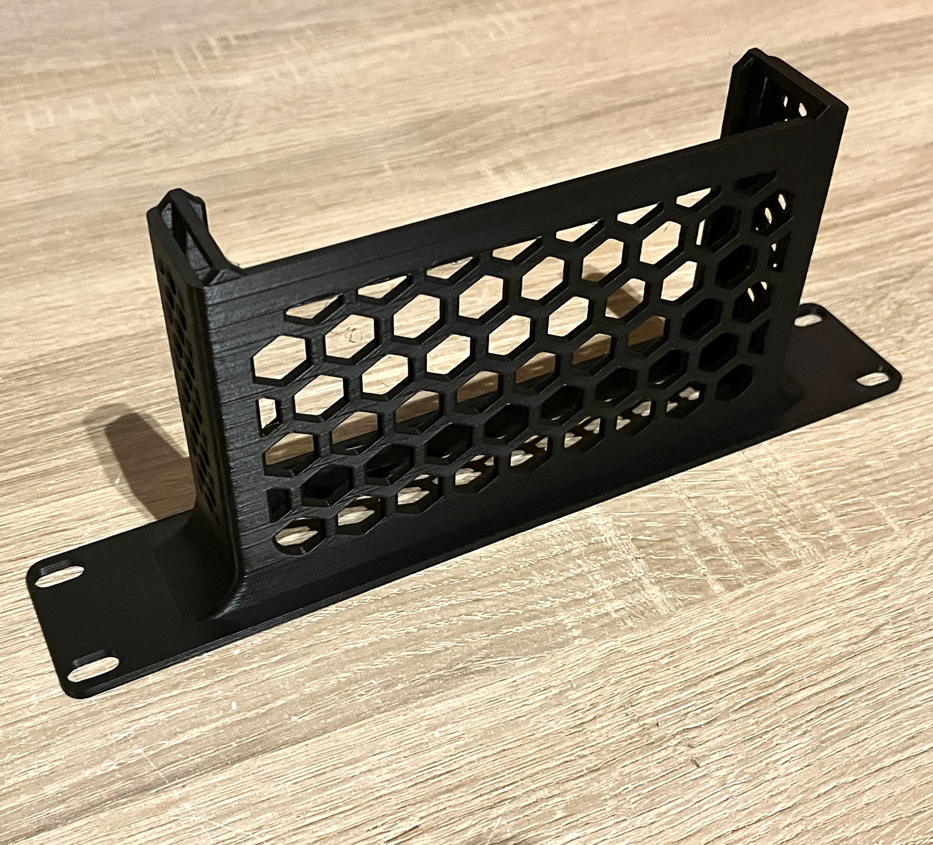 Крепление в стойку TP-Link TL-SG108 TL-SG108PE TL-SF1006P TL-SG608E 10" Черный (HOLD043)