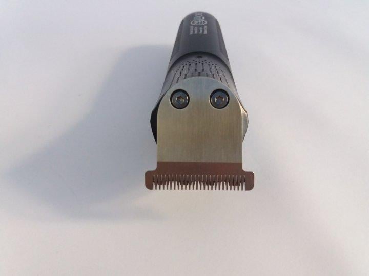 Машинки для стрижки Gemei GM-587 Pro щеточка для чистки Черный (1800464432) - фото 9 Машинки для стрижки Gemei GM-587 Pro щеточка для чистки Черный (1800464432) - фото 9
