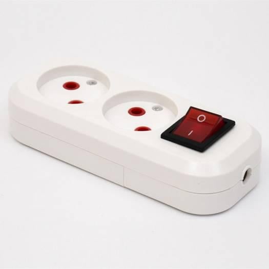 Колодка Світлоприлад 2 гнезда без заземления с кнопкой (5832) Колодка Світлоприлад 2 гнезда без заземления с кнопкой (5832)