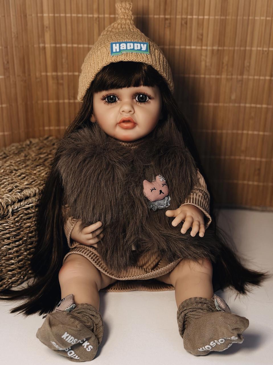 Кукла кукла реалистичная KEIUMI винил-силиконовая в шубке и вязаной шапке 55 см