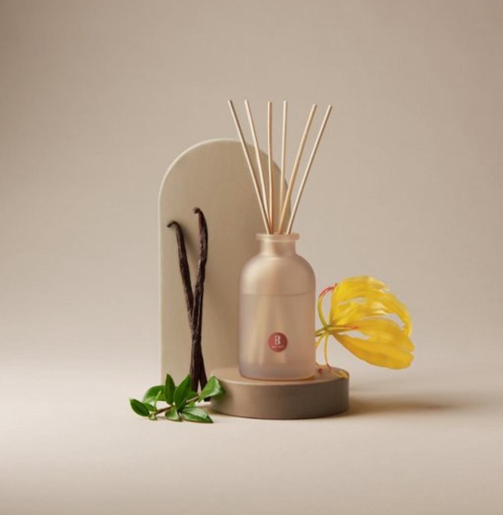 Аромадифузор Bolsius True Joy Vanilla Delight 80 мл - фото 2 Аромадифузор Bolsius True Joy Vanilla Delight 80 мл - фото 2