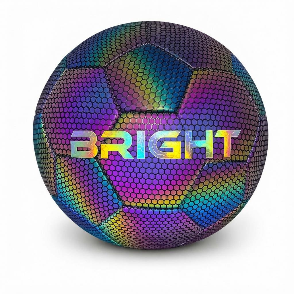 Футбольний м'яч BRIGHT 21 см голографічний хамелеон Різнокольоровий (M1054)
