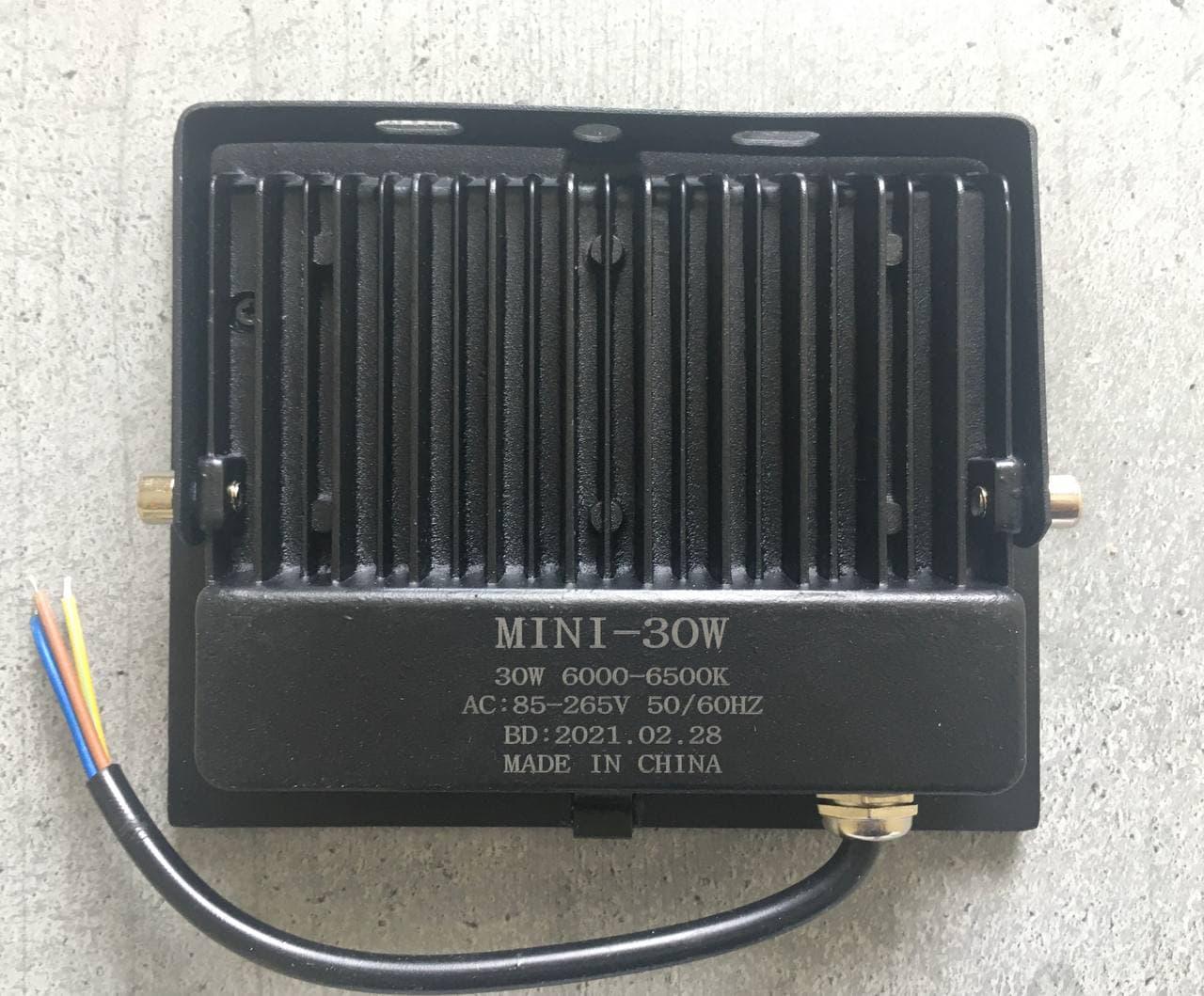 Прожектор mini FloodLight 30 W IP67 6500 К (120003) - фото 4