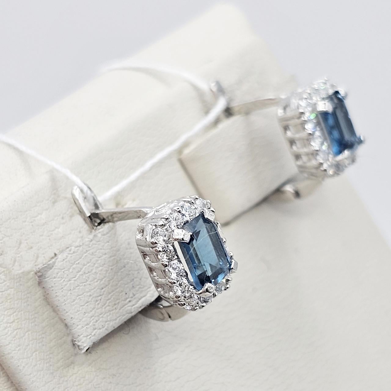 Серебряные серьги с лондон топазом и кубическим цирконием 2,92 г (2978897097) Серебряные серьги с лондон топазом и кубическим цирконием 2,92 г (2978897097)