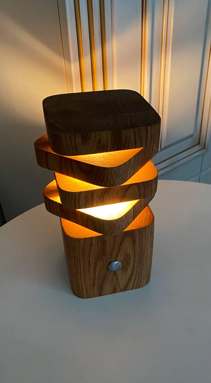 Світильник-нічник із дуба з сенсорним вимикачем (LT-003) - фото 4 Світильник-нічник із дуба з сенсорним вимикачем (LT-003) - фото 4