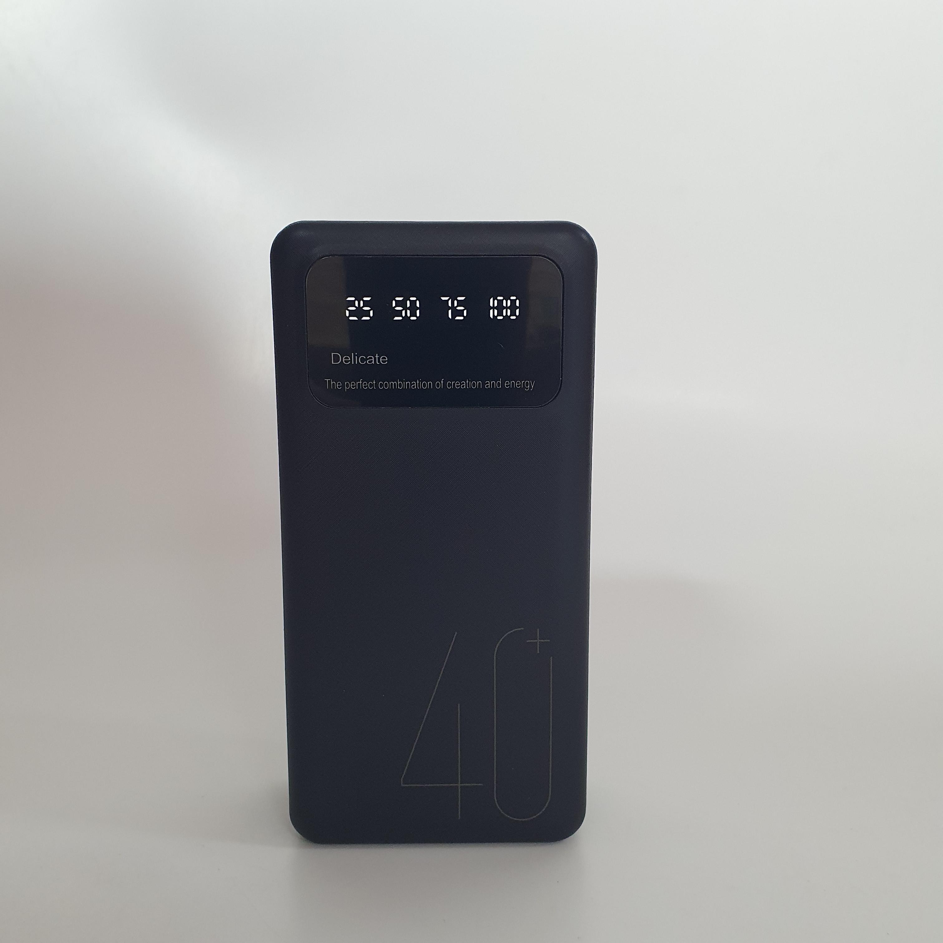Аккумулятор портативный внешний LED с индикатором уровня заряда 2USB выходы 40000 mAh 5Ѵ2А (Z-003-Black)