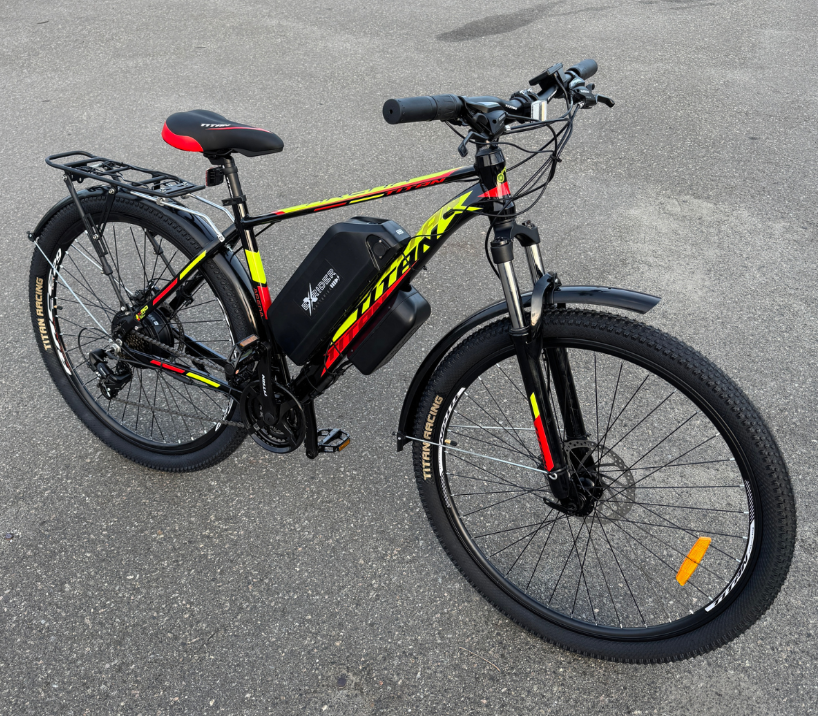 Велосипед с Е-комплектом с багажником Titan Arena 2025 29" 48 В 500 Вт MXSUS 12 Ah до 45 км запас хода дисплей LSD10 Pas-ассистент Black/Red