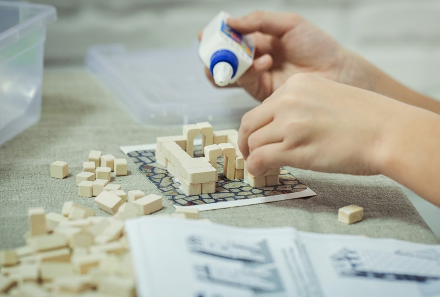 Керамічний конструктор із міні цеглинок Будинок з черепицею (70286) - фото 5 Керамічний конструктор із міні цеглинок Будинок з черепицею (70286) - фото 5