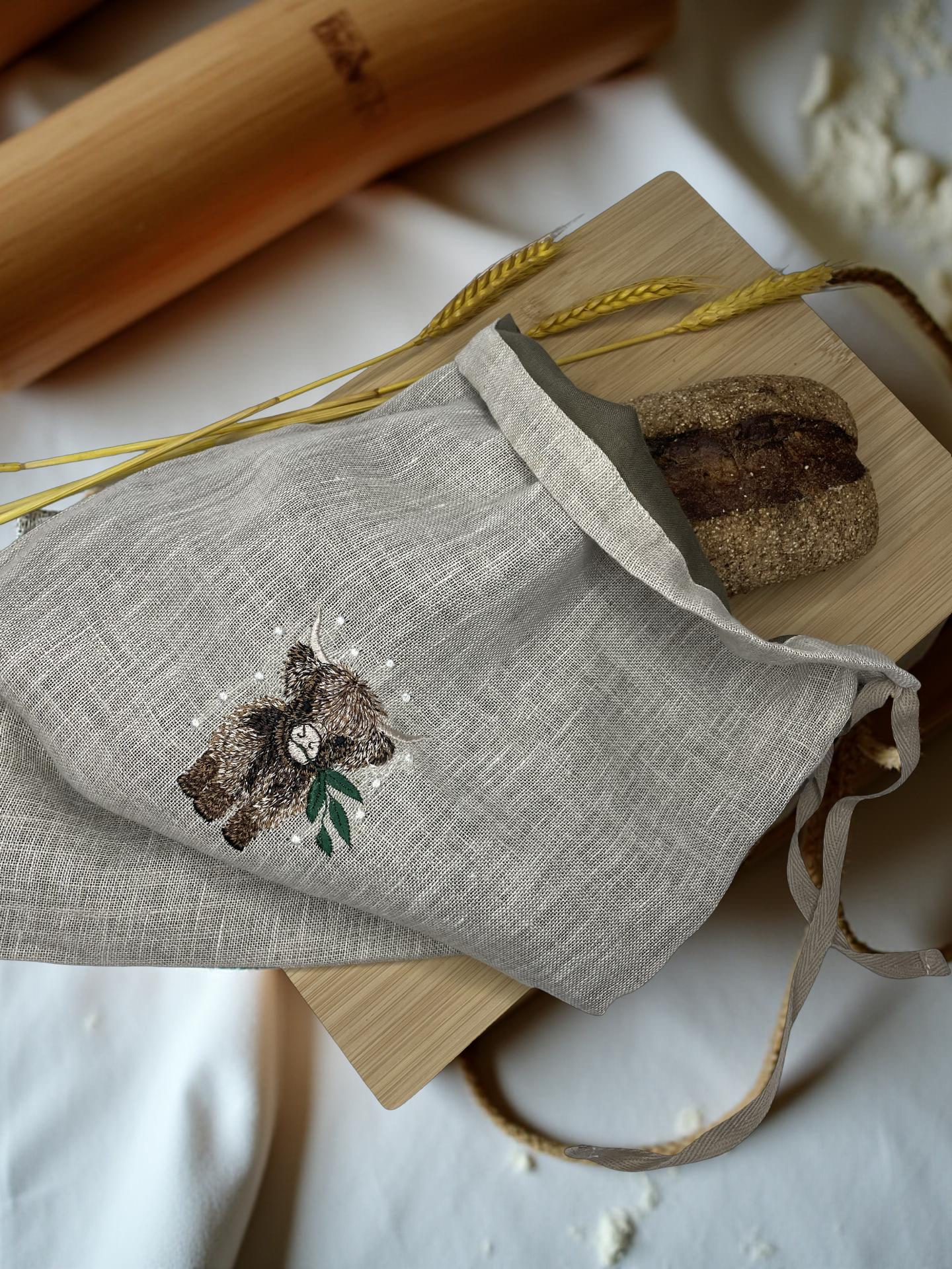 Мешочек для хлеба с вышивкой Рождественский бычок 30х40 см (30070918)