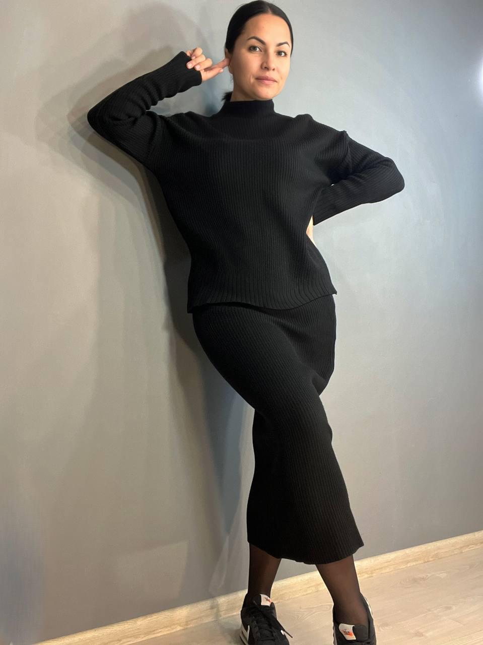 Костюм женский ENJOY 82345 свитер с юбкой длинная рубчик вязка OS Черный (729) - фото 6 Костюм женский ENJOY 82345 свитер с юбкой длинная рубчик вязка OS Черный (729) - фото 6