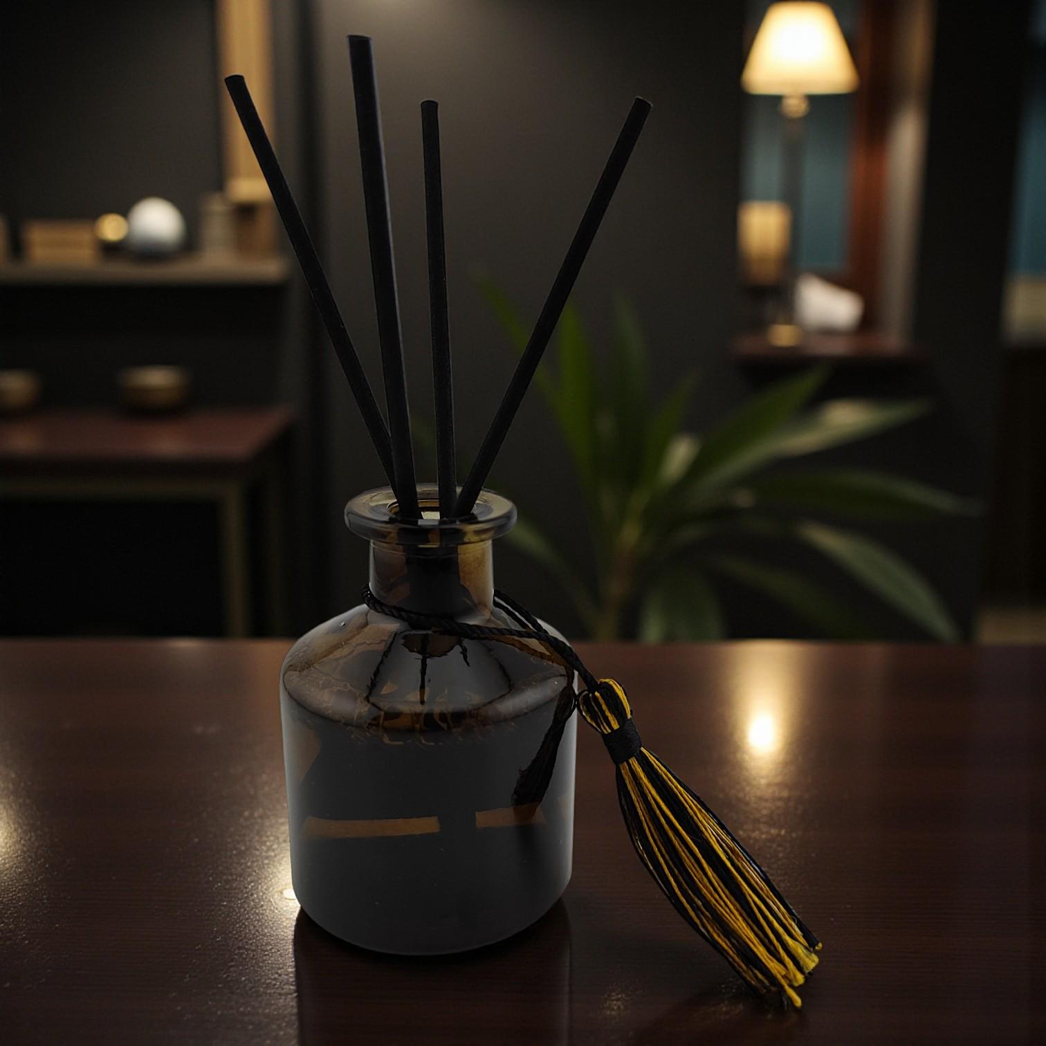 Аромадиффузор для дома Univerza аромат Ваниль с тростниковыми палочками натуральный - фото 10 Аромадиффузор для дома Univerza аромат Ваниль с тростниковыми палочками натуральный - фото 10