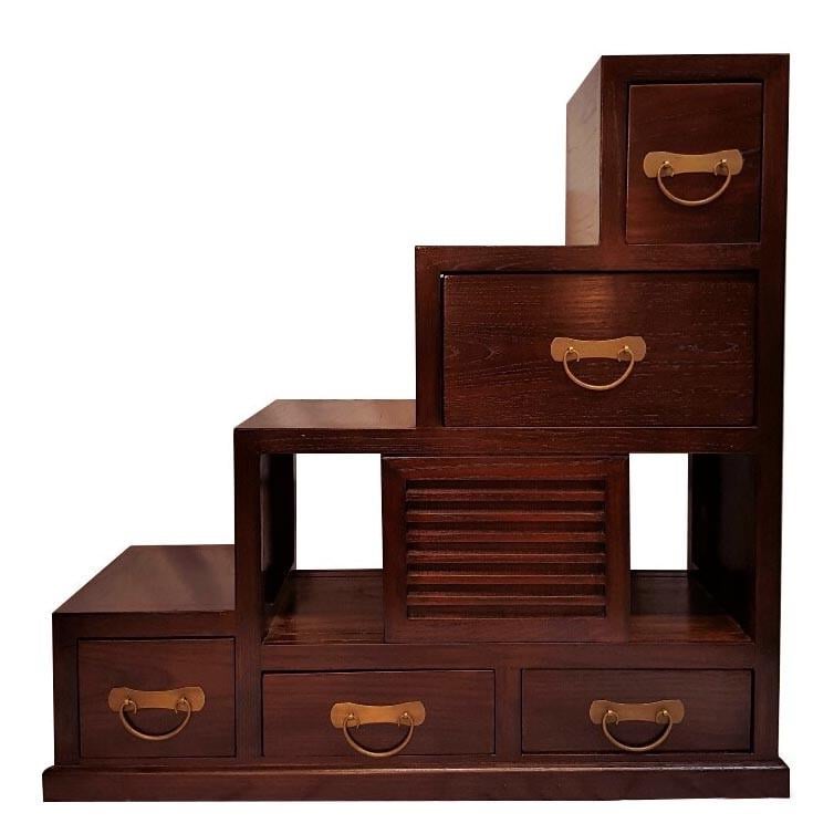 Комод тансу из дерева Дилиман Савоярди (КТУ-000615) Комод тансу из дерева Дилиман Савоярди (КТУ-000615)