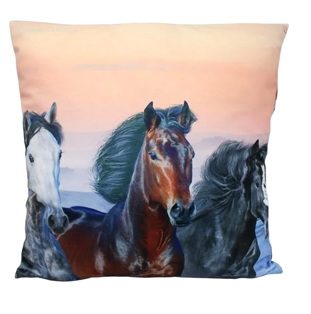 Подушка декоративная на молнии Carmani Лошади 45х45 см (021-1803) Подушка декоративная на молнии Carmani Лошади 45х45 см (021-1803)