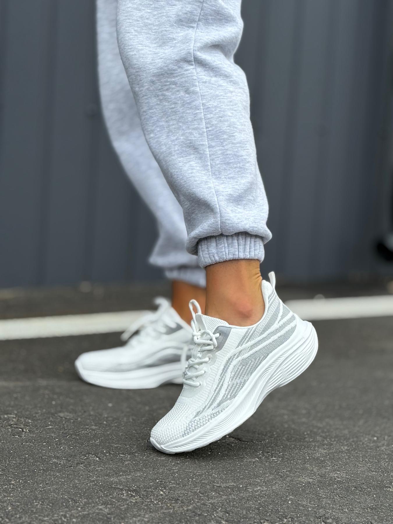 Кросівки жіночі текстиль р. 39 Білий (4310651s4) Кросівки жіночі текстиль р. 39 Білий (4310651s4)