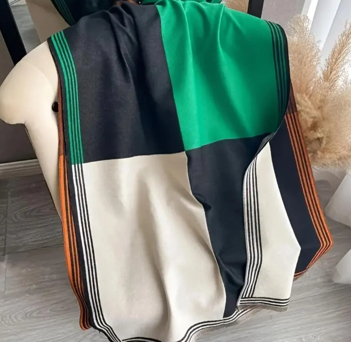 Шарф жіночий двосторонній Бежевий/Чорний/Зелений/Оранжевий (00084)