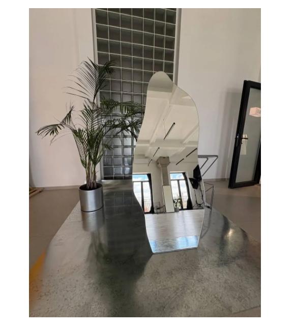 Напольное зеркало KR криволинейное на ножке 1600х600 мм Черный (29452118) Напольное зеркало KR криволинейное на ножке 1600х600 мм Черный (29452118)