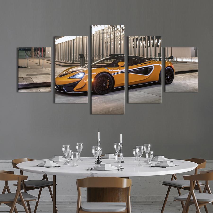 Картина на холсте Шикарный спортивный автомобиль McLaren 620R 162x80 см (1271-52)