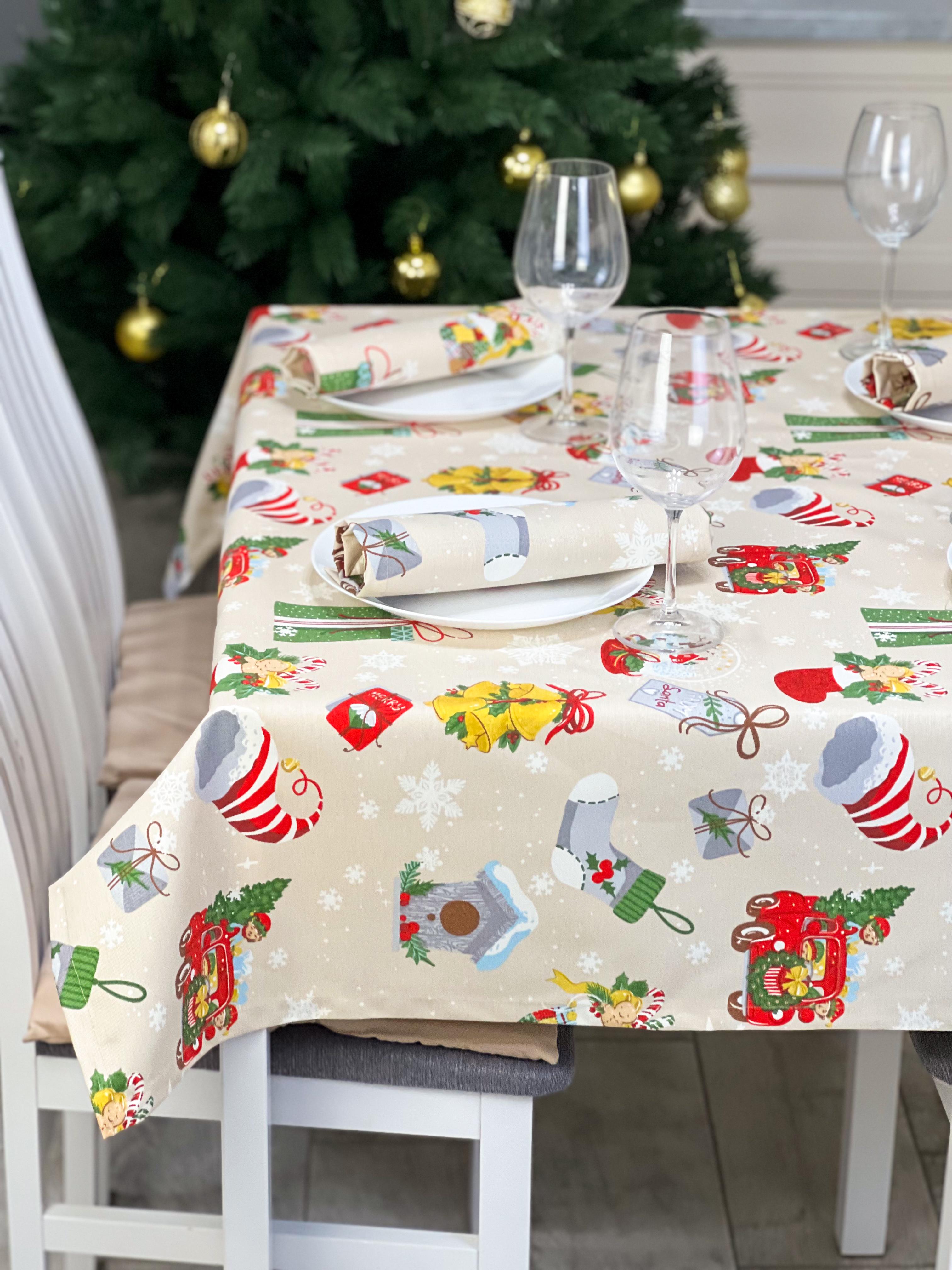 Скатертина новорічна водовідштовхувальна з принтом Різдвяний декор 150x150 см Бежевий (843-11)