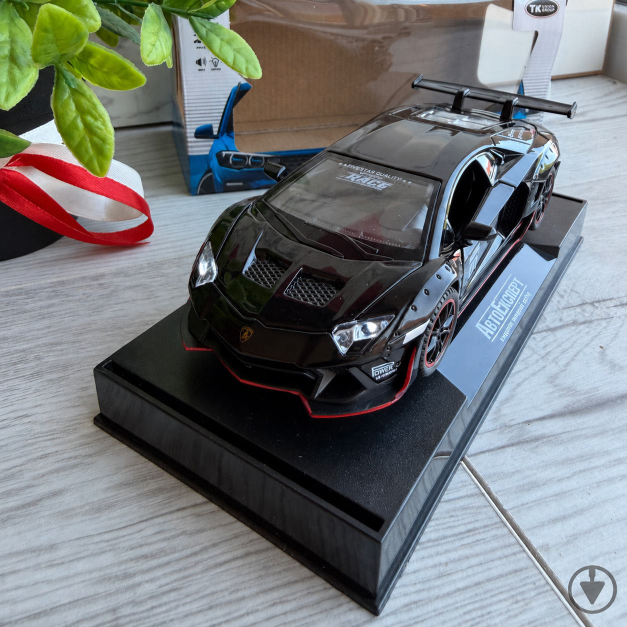 Машинка металлическая Lamborghini Aventador 15 см 1:32 со светом и звуком/дверью открывается Черный (34722)