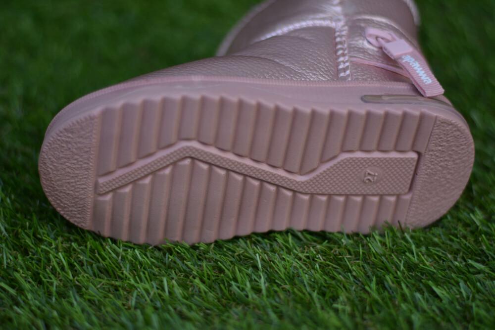 Уггі дитячі зимові Ugg шкіряні для дівчинки р. 31 Рожевий (11355692) - фото 3 Уггі дитячі зимові Ugg шкіряні для дівчинки р. 31 Рожевий (11355692) - фото 3