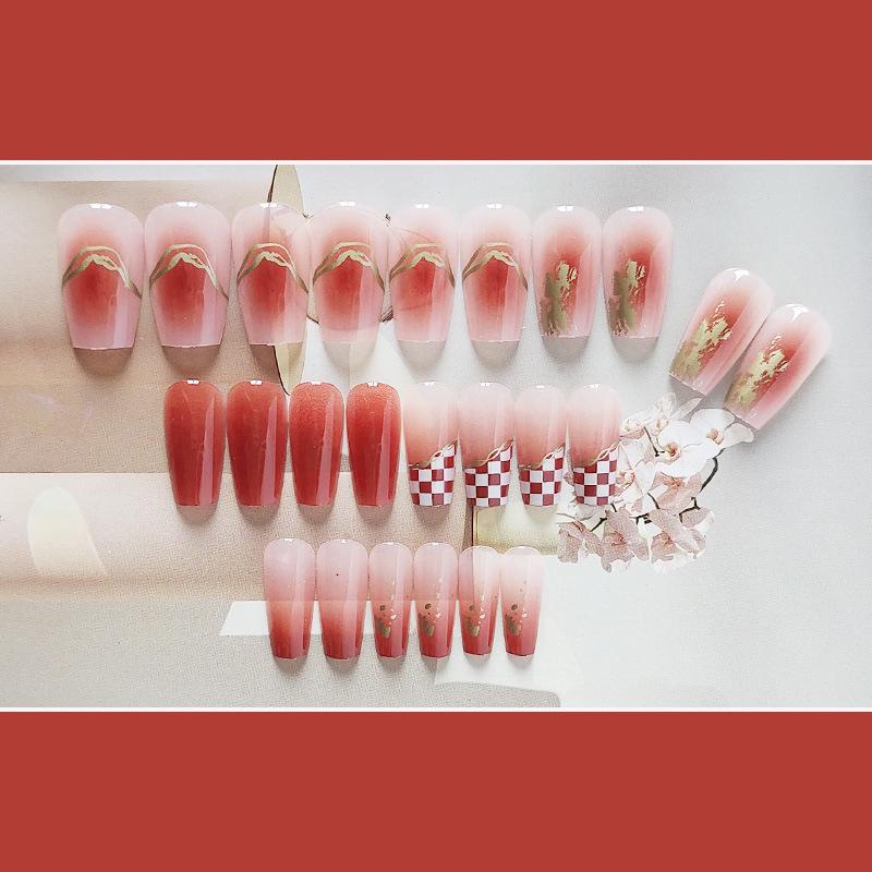 Накладные ногти бордовый градиент с золотым и клеточкой Bananahall 24 шт. LK13372 Красный (A9763)