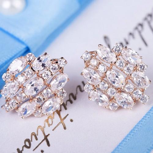 Серьги с кристаллами Сваровски Italina 087073 Белый