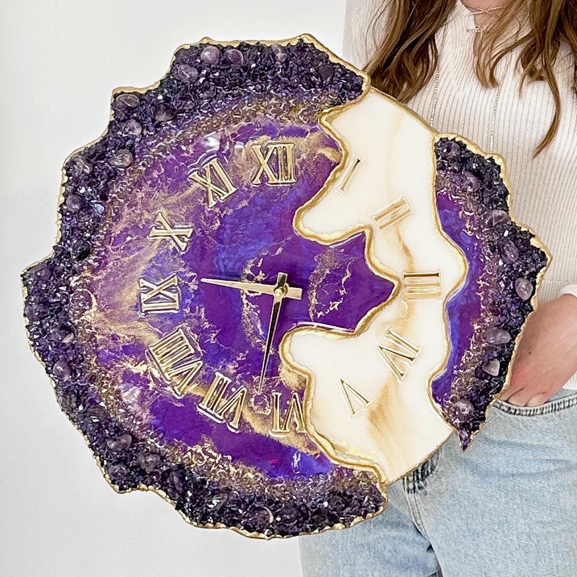 Часы объемные настенные из эпоксидной смолы Лепестки 75х60 см