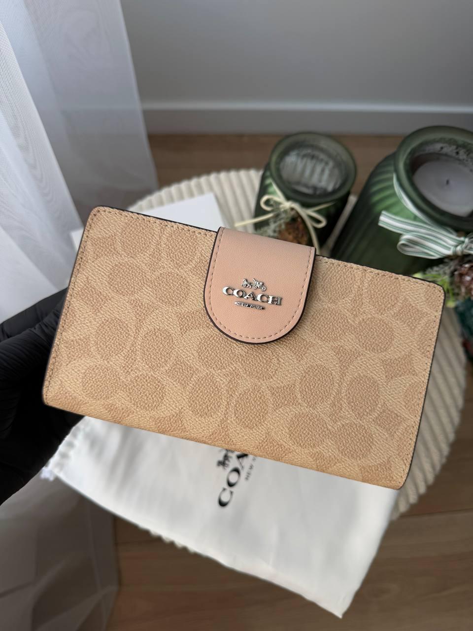 Гаманець книжка з відділенням для телефону Long Zip Around Wallet Case In Signature Canvas натуральна шкіра Чорно-коричневий