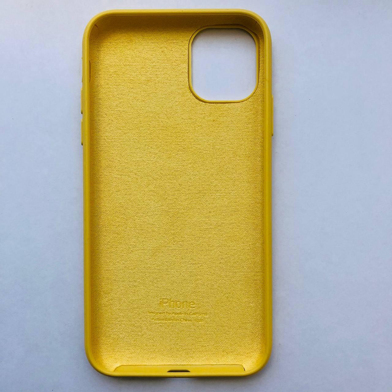 Чехол Silicone Case для Apple iPhone 11 Yellow - фото 2