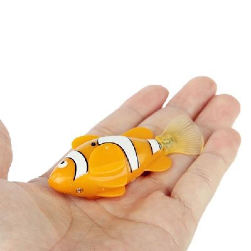 Рибка-робот Robofish на батарейках Помаранчевий 184063 - фото 3 Рибка-робот Robofish на батарейках Помаранчевий 184063 - фото 3