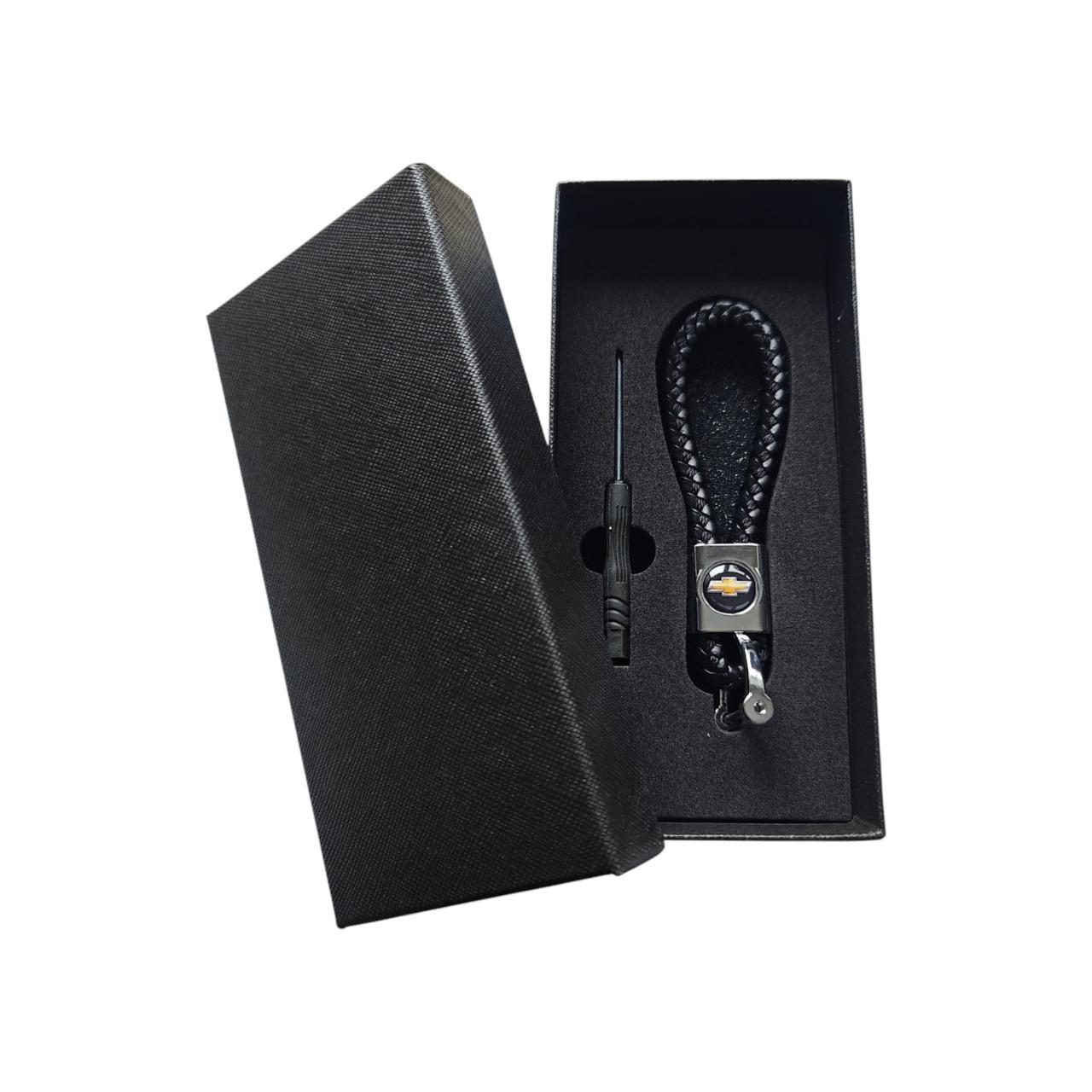 Брелок автомобильный CHEVROLET кожаный с карабином (1721046795)