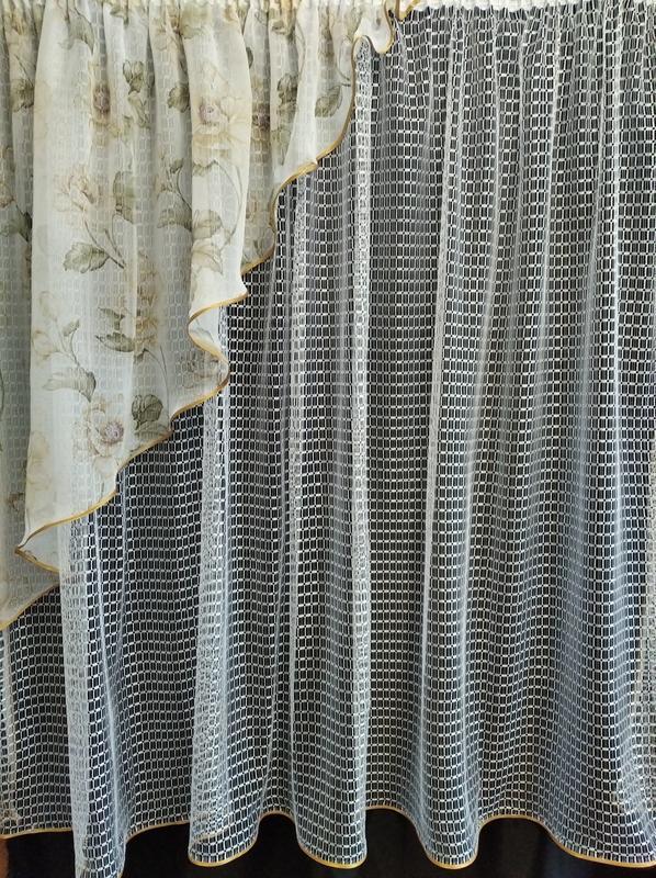 Фіранка кухонна сітка з ламбрекеном батист 300х170 см Білий/Бежевий (ул-56) - фото 2 Фіранка кухонна сітка з ламбрекеном батист 300х170 см Білий/Бежевий (ул-56) - фото 2