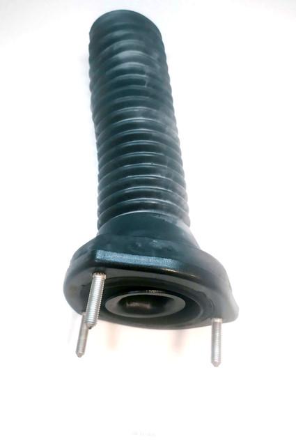 Опора заднего амортизатора правая Toyota Camry 2006-