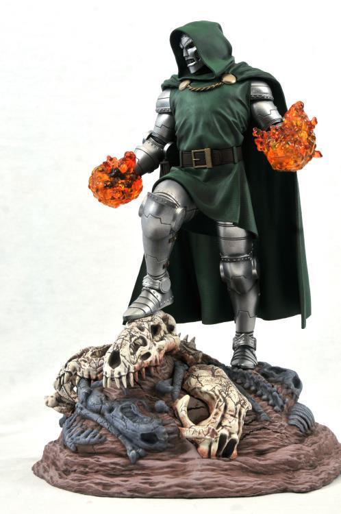 Фигурка для геймеров Diamond Select Marvel Gallery Doctor Doom 28 см (28 DS MG DD) - фото 8