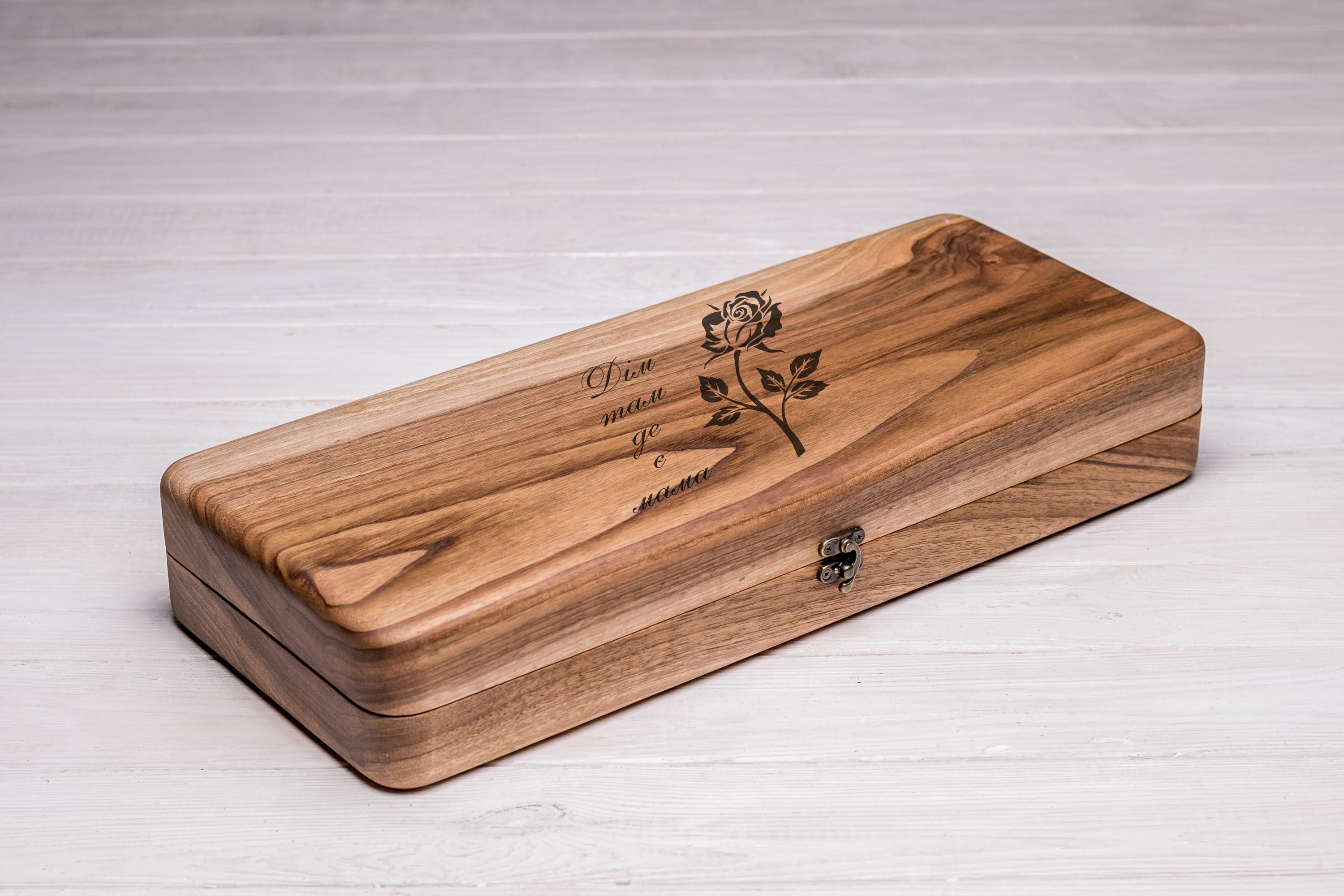 Шкатулка-подставка EcoWalnut для часов с логотипом на подарок (EB-14.10.2)