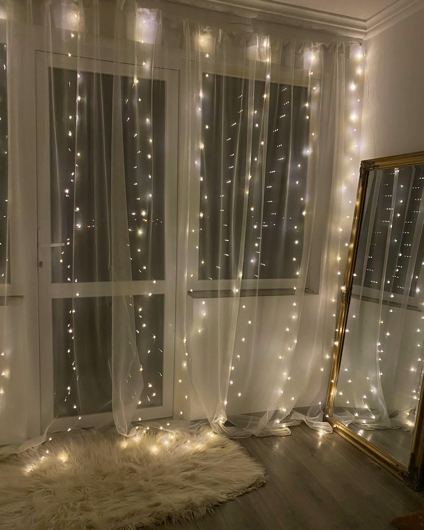 Гирлянда Роса 3/2 200 ламп пульт управления 8 режимов яркости с таймером теплый белый (1242) Гирлянда Роса 3/2 200 ламп пульт управления 8 режимов яркости с таймером теплый белый (1242)