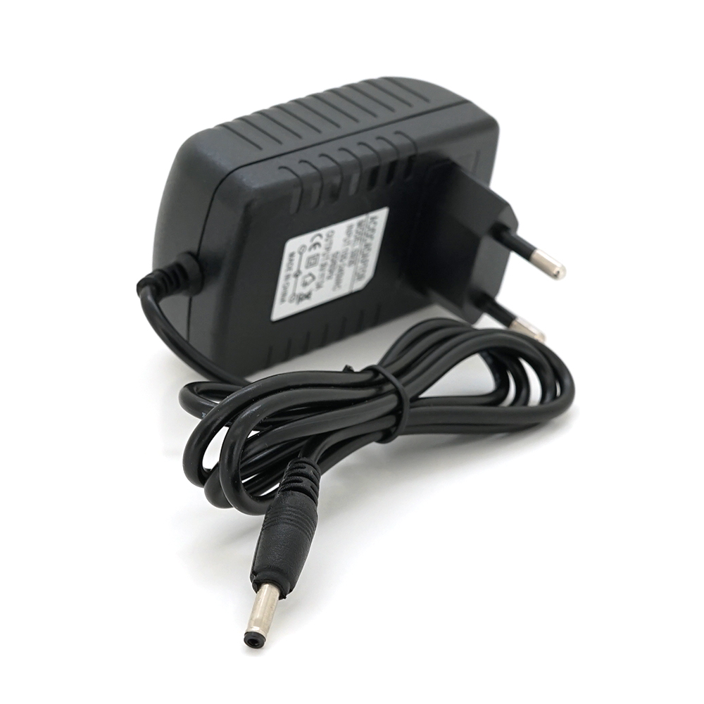 Адаптер питания импульсный XS0930 9В 3А 27 Вт 3,5/1,35 (YUT_V6488)