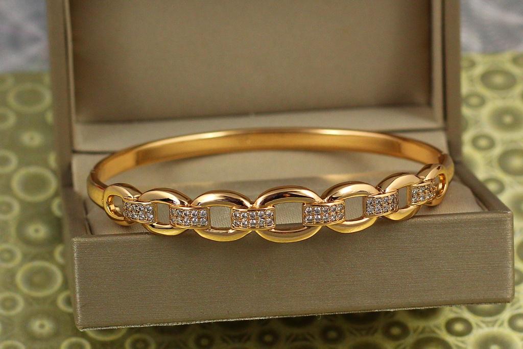Браслет бенгл Xuping Jewelry Марлезон 60 мм на руку от 17 до 19 см Золотистый (27841701)