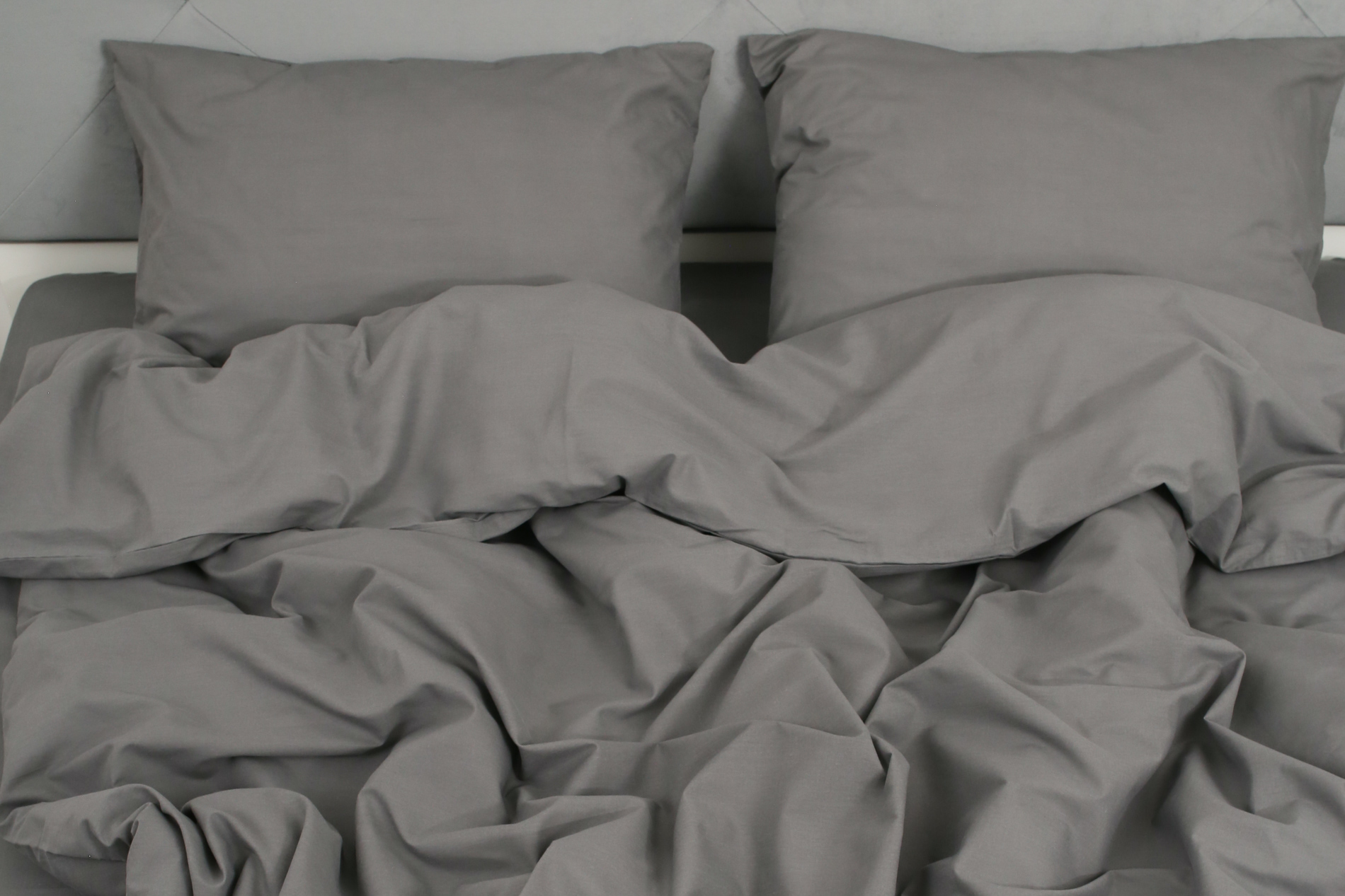 Комплект постельного белья семейный Amore GLux-1026 бязь Серый (KPB-As-GLux-1026(70x70)_) - фото 3 Комплект постельного белья семейный Amore GLux-1026 бязь Серый (KPB-As-GLux-1026(70x70)_) - фото 3