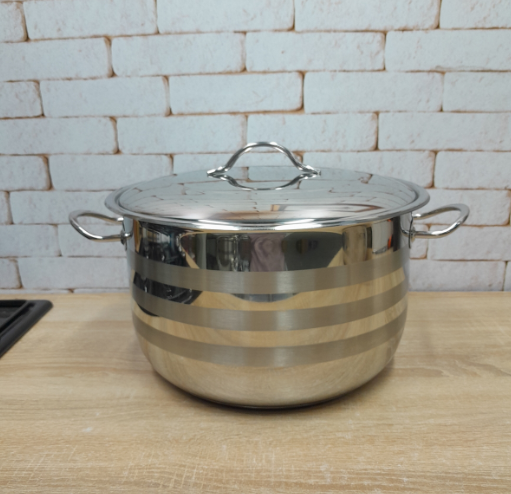 Каструля зі сталевою кришкою OMS з нержавіючої сталі для газу і індукці 3,3 л (2005.3,3)