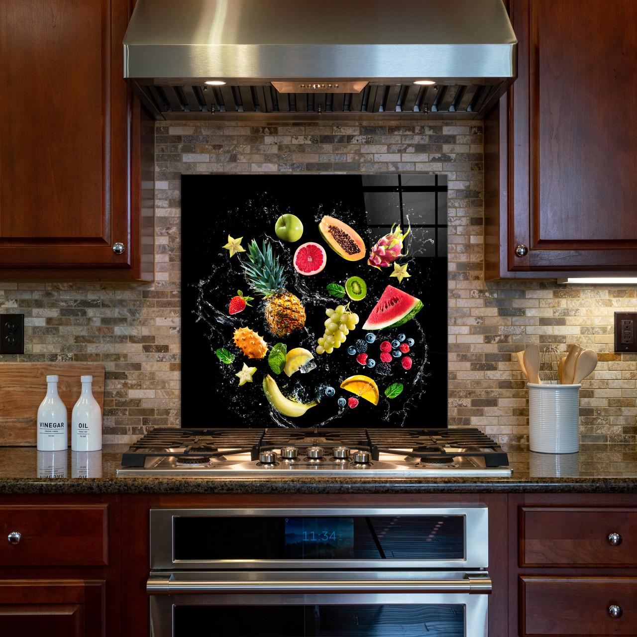 Стеклянная панель для кухни NovellaPrint Всплеск плодов 50х50 см (1032.1) - фото 1