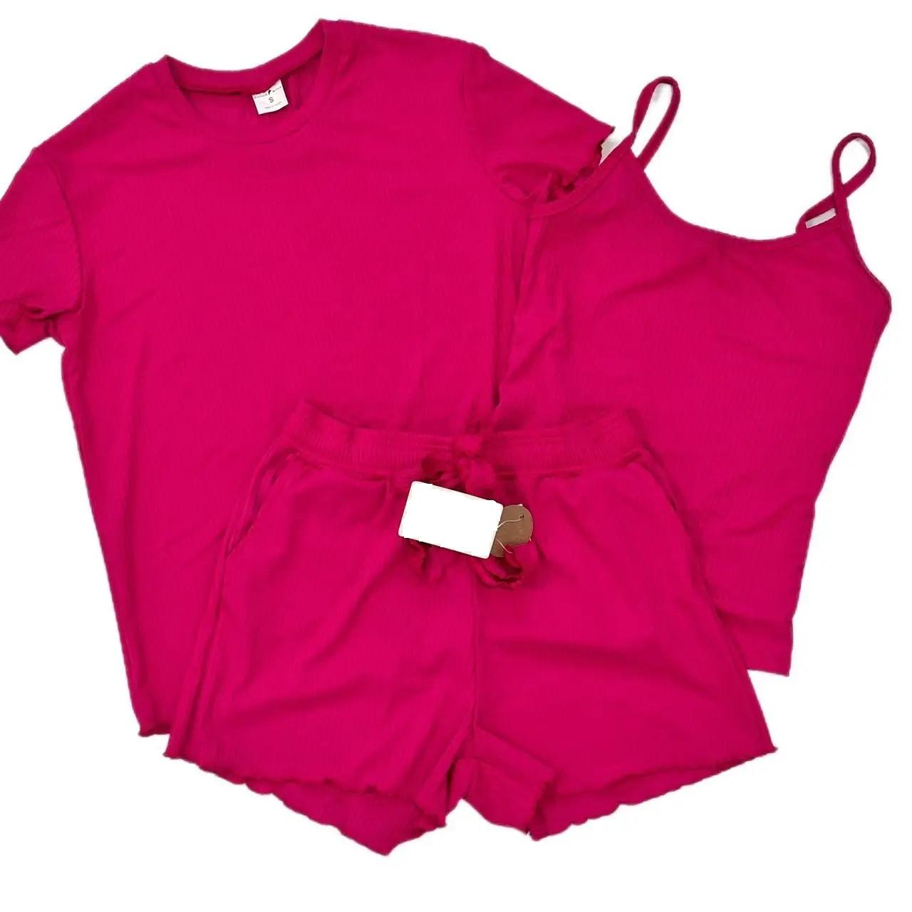 Комплект женский летний L Малиновый (П4К-al-rub-25-008-03) Комплект женский летний L Малиновый (П4К-al-rub-25-008-03)