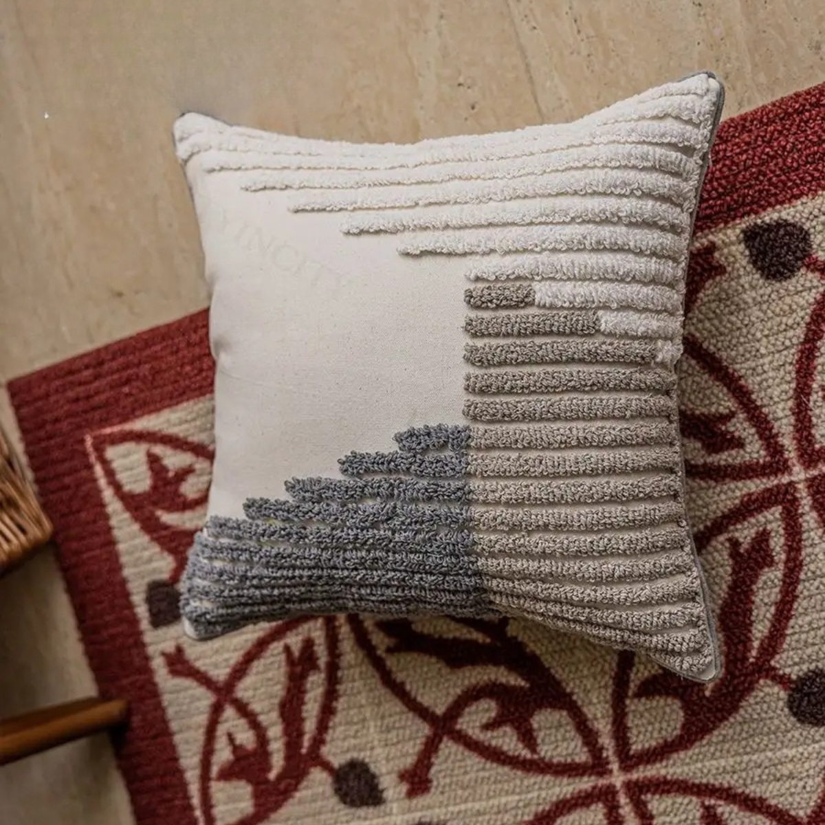 Наволочка декоративная хлопок с эффектным объемным узором квадратная с кисточками 45х45 см Белый с серым (60082) - фото 6 Наволочка декоративная хлопок с эффектным объемным узором квадратная с кисточками 45х45 см Белый с серым (60082) - фото 6