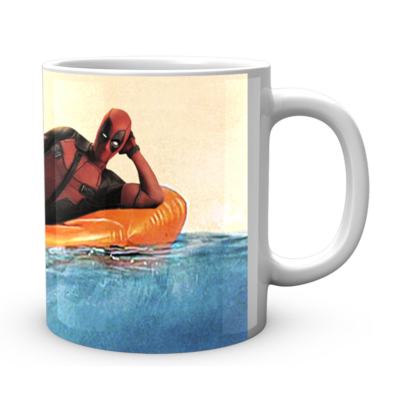 Чашка GeekLand Deadpool Лежит на надувной лодке (CP.04.406)
