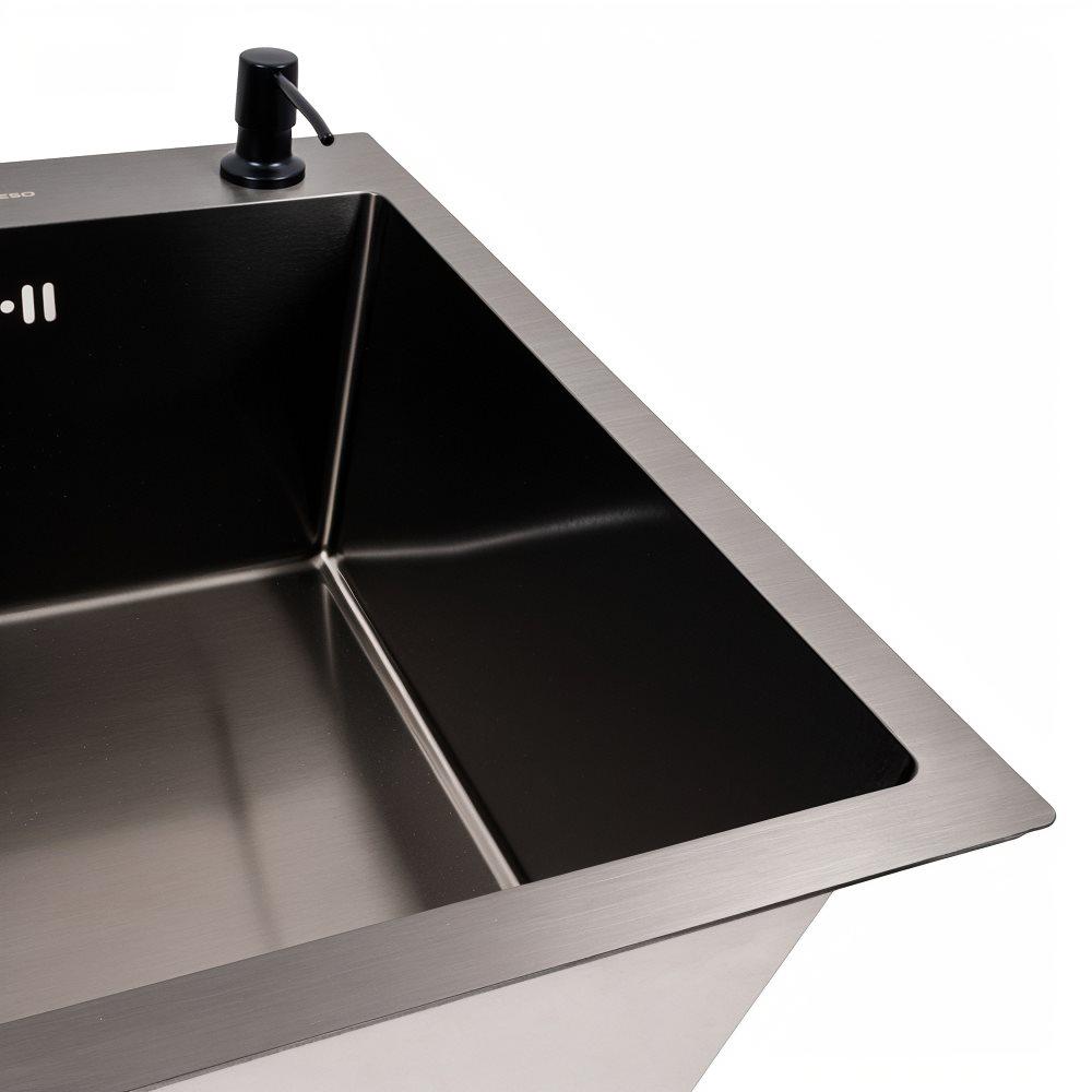 Мийка для кухні Valeso Handmade PVD сифон круглий 3,0/0,8 70х50 см Чорний (24902533) - фото 3 Мийка для кухні Valeso Handmade PVD сифон круглий 3,0/0,8 70х50 см Чорний (24902533) - фото 3