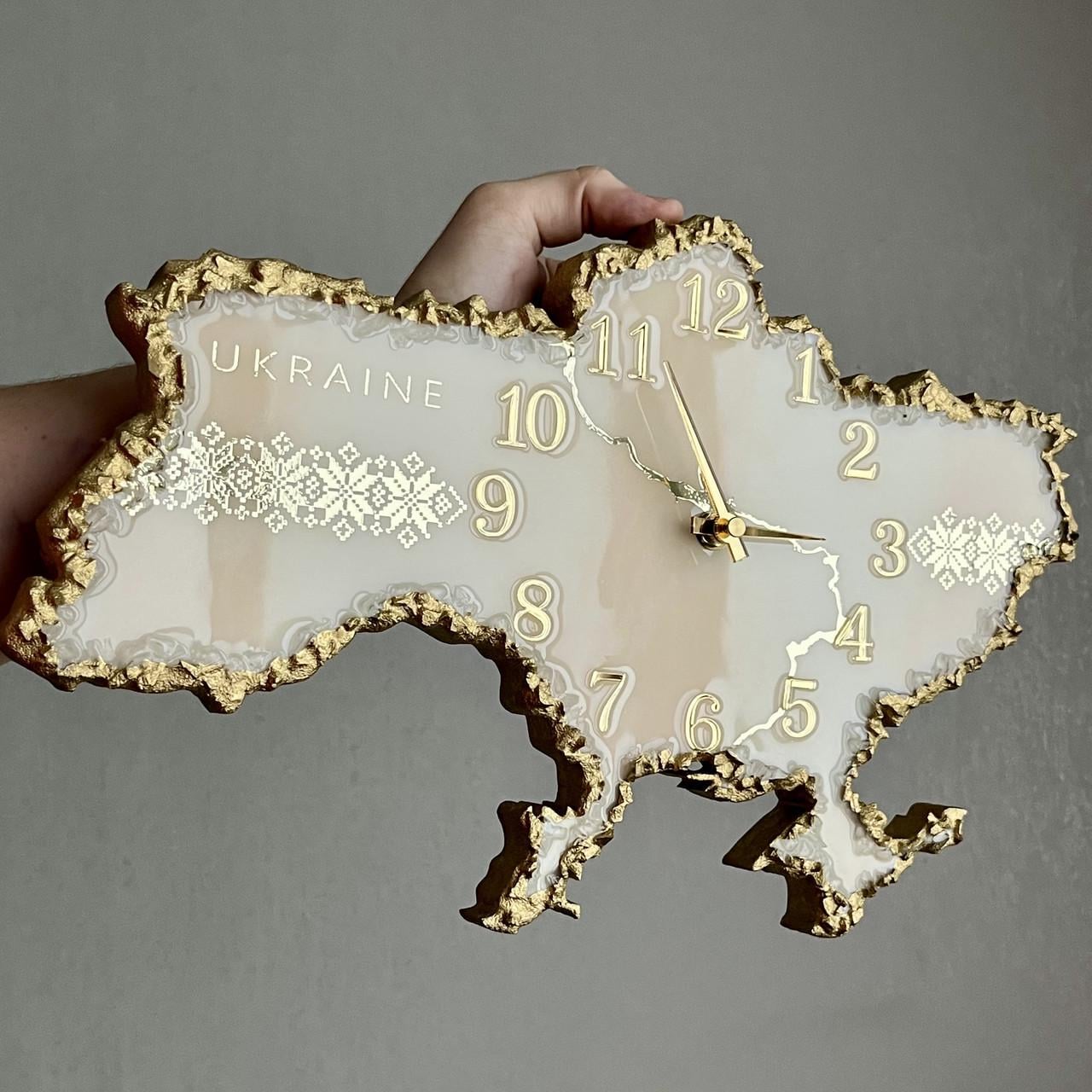 Часы настенные из эпоксидной смолы Карта Украины 40x25 см